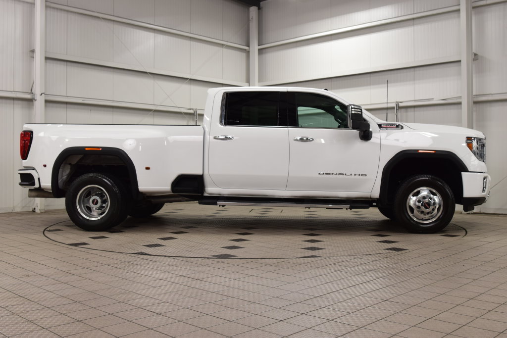 Used 2023 GMC Sierra 3500 Denali AWD/4WD image 8