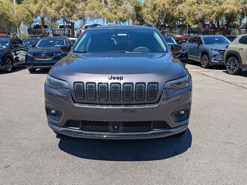 Used 2023 Jeep Cherokee Altitude Lux AWD/4WD image 9