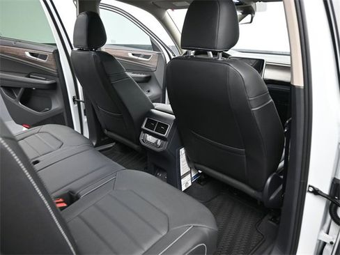 New 2026 Volkswagen Atlas SEL image 25