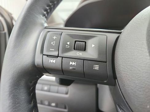 Used 2023 Nissan Rogue SV w/ SV Premium B Package FWD image 26