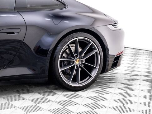 Used 2021 Porsche 911 Carrera RWD image 33