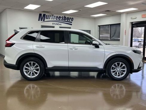 Used 2024 Honda CR-V EX-L image 4