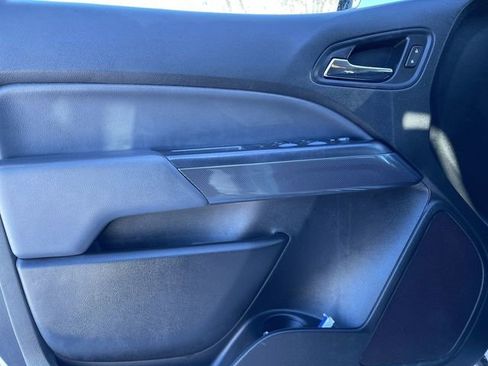 Used 2019 Chevrolet Colorado Z71 image 20