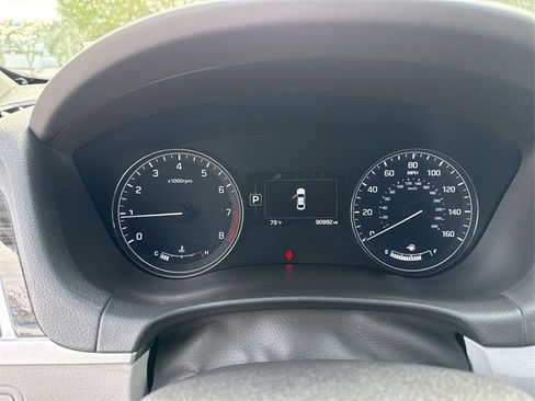 Used 2017 Genesis G80 3.8 image 15