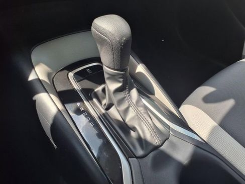 Used 2023 Toyota Corolla LE image 16