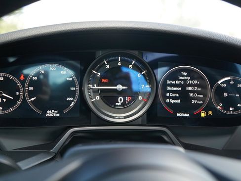 Used 2020 Porsche 911 Carrera S RWD image 23