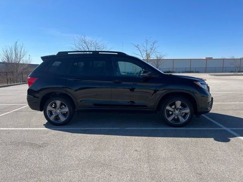 Used 2021 Honda Passport Touring image 10