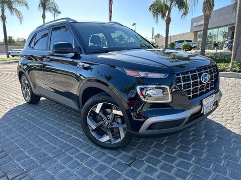 Certified 2026 Hyundai Venue SEL FWD image 1