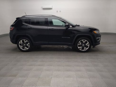 Used 2018 Jeep Compass Limited w/ Navigation Group AWD/4WD image 11
