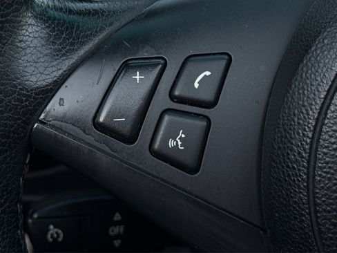 Used 2007 BMW M6 Convertible image 30