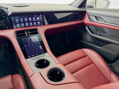 Certified 2024 Porsche Taycan 4S image 27