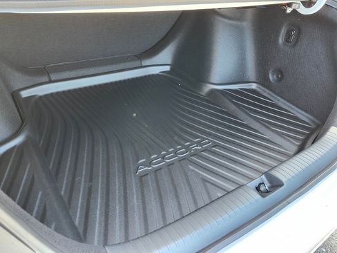 New 2025 Honda Accord LX image 10