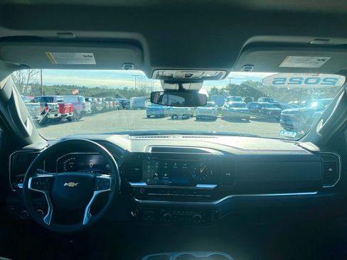 Used 2025 Chevrolet Silverado 1500 LT w/ Protection Package image 20