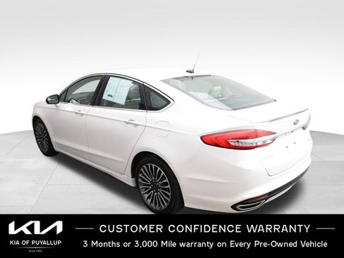 Used 2017 Ford Fusion Titanium FWD image 7