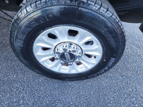 Used 2020 Ford F250 XL w/ STX Appearance Package image 10