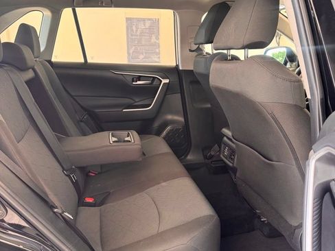 Used 2025 Toyota RAV4 XLE w/ Weather Package AWD/4WD image 15