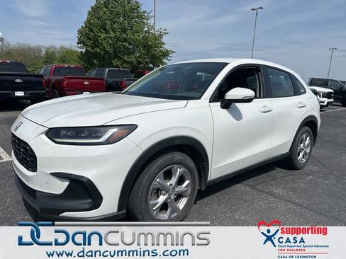 Used 2024 Honda HR-V LX image 1