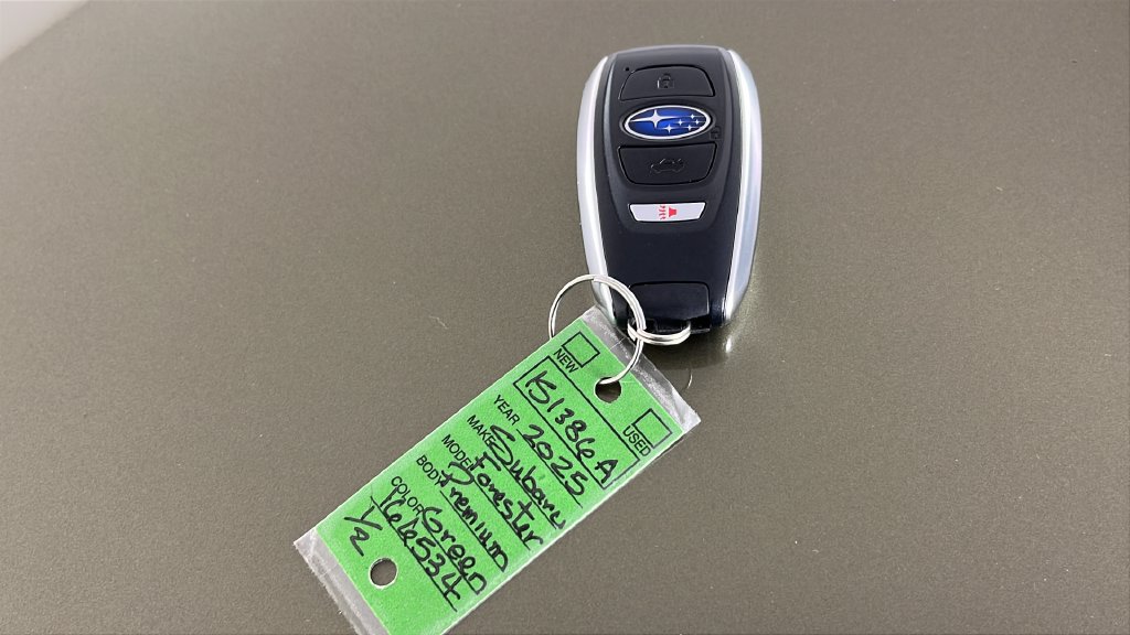 Used 2025 Subaru Forester Premium AWD/4WD image 42