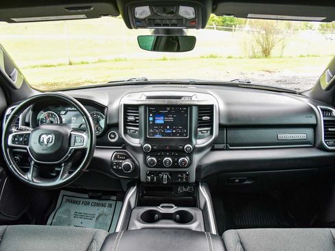 Certified 2022 RAM 1500 Big Horn AWD/4WD image 18