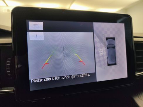 Used 2020 Ford Explorer ST image 4