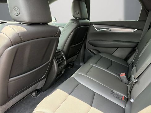 Used 2026 Cadillac XT5 Luxury FWD image 15