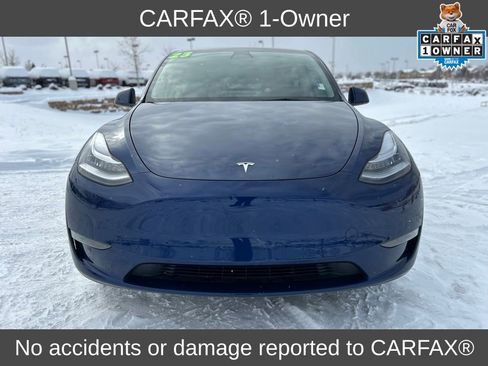 Used 2023 Tesla Model Y Long Range image 2