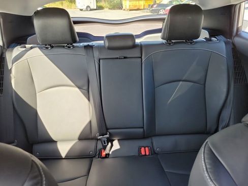 Used 2021 Toyota Prius Prime XLE w/ Carpet Mat Package (TMS) image 5