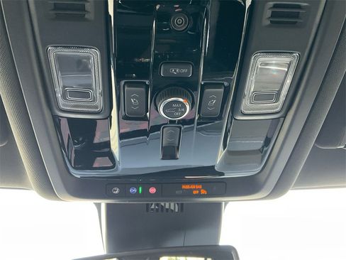 New 2026 Chevrolet Tahoe Premier image 23