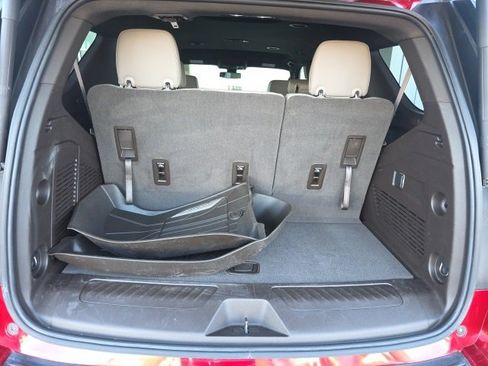 Used 2021 Chevrolet Tahoe LT image 18