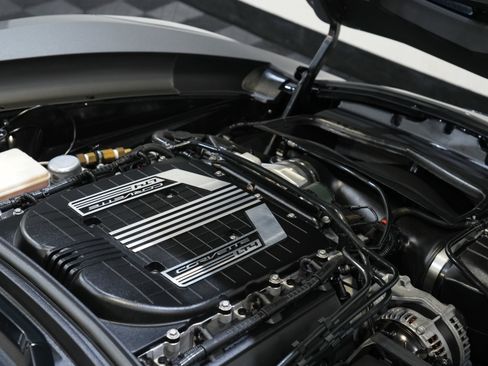 Used 2015 Chevrolet Corvette Z06 w/ 3LZ Preferred Equipment Group image 43