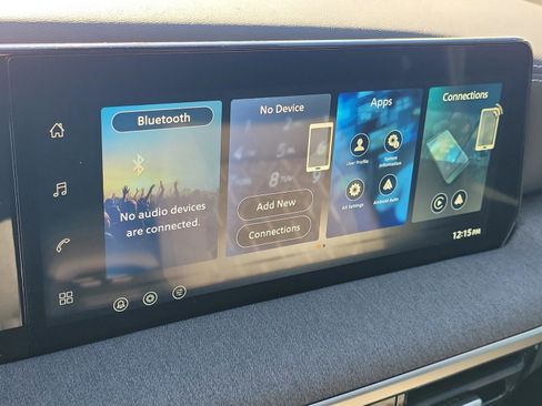 New 2026 Nissan Kicks SV image 25