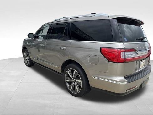 Used 2019 Lincoln Navigator Reserve AWD/4WD image 13