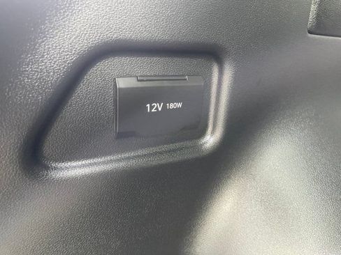 Used 2025 Hyundai Tucson Limited AWD/4WD image 22