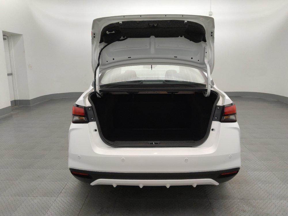 Used 2024 Nissan Versa S w/ Trunk Package FWD image 29