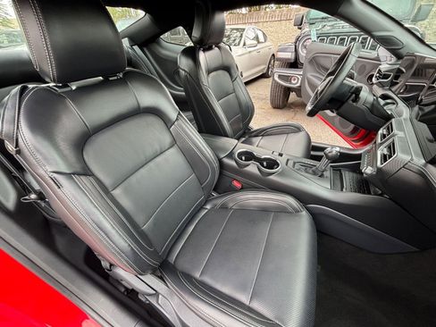 Used 2024 Ford Mustang Premium image 36