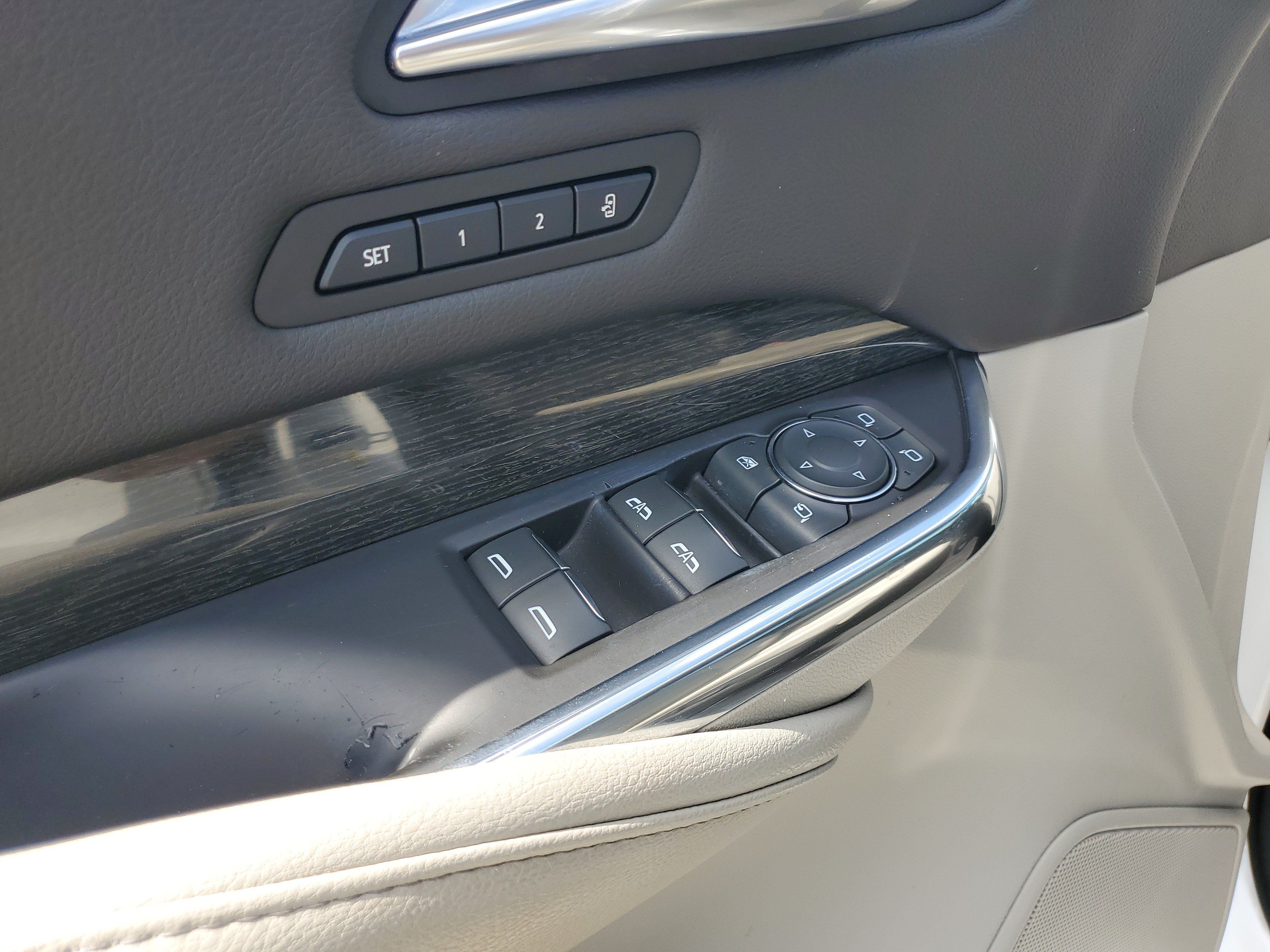 Used 2019 Cadillac XT4 Premium Luxury w/ Driver Awareness Package FWD image 24