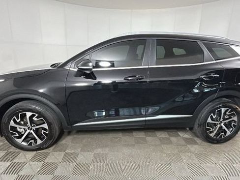 Used 2024 Kia Sportage EX AWD/4WD image 6