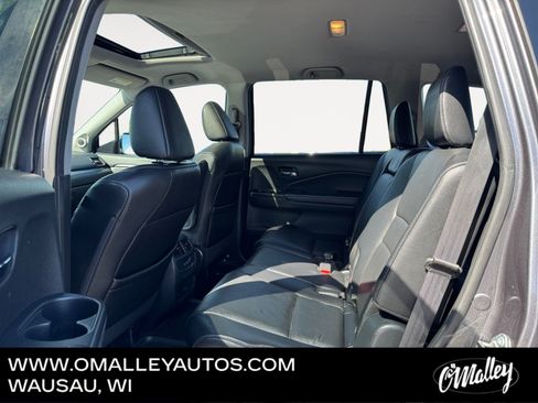 Used 2017 Honda Pilot EX-L image 11