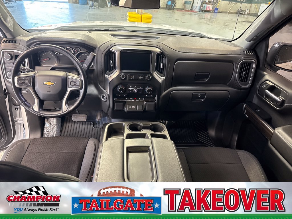 Used 2021 Chevrolet Silverado 1500 LT AWD/4WD image 15
