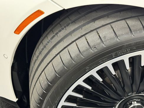 Used 2024 Mercedes-Benz EQS AMG 4MATIC image 19