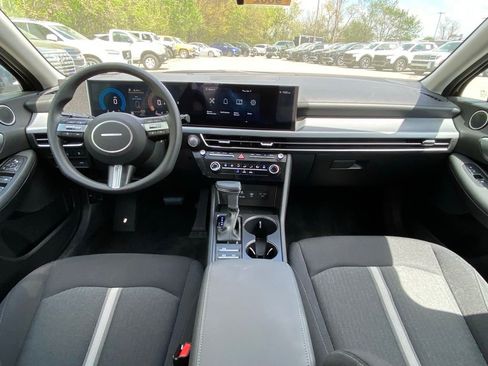 Certified 2026 Hyundai Sonata SE FWD image 28