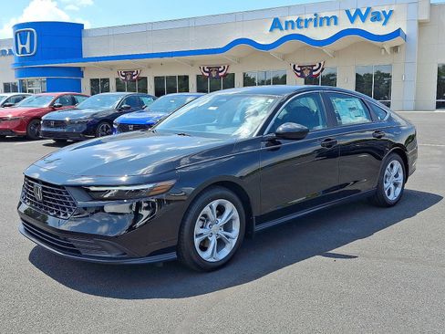 New 2025 Honda Accord LX image 2