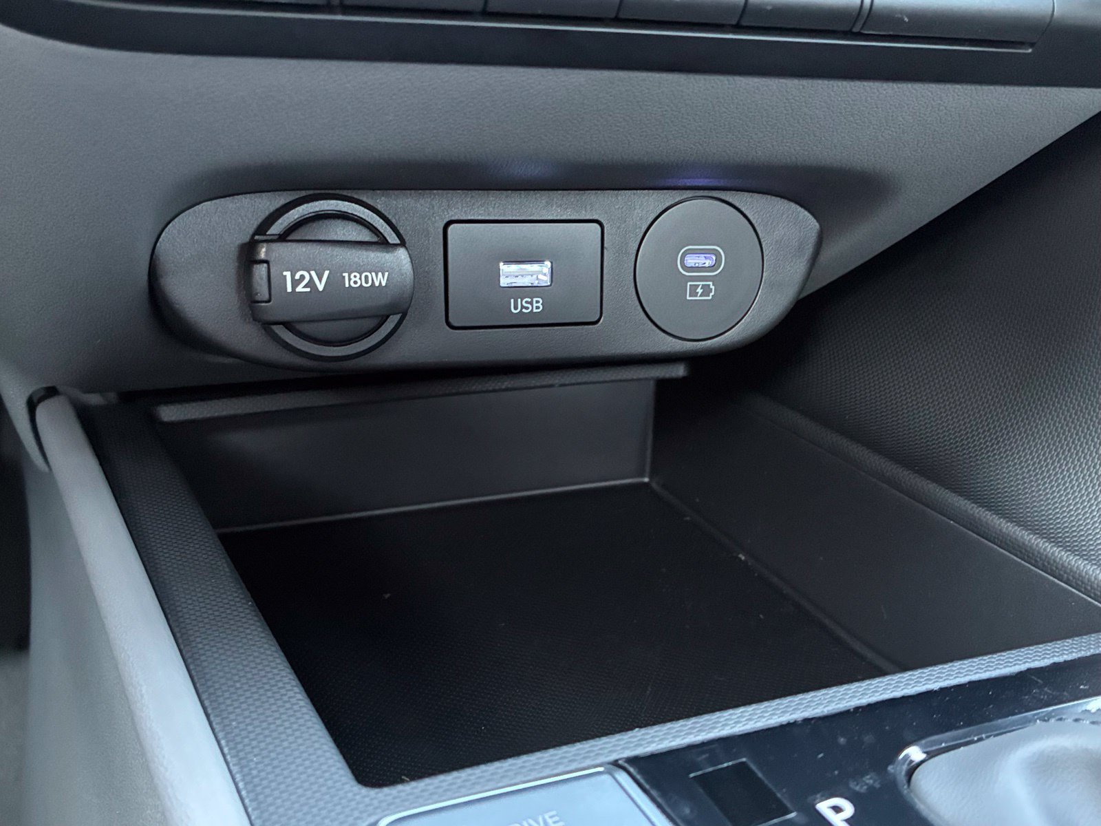 New 2026 Hyundai Elantra SE FWD image 23