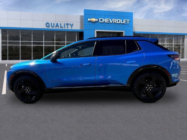 Certified 2024 Chevrolet Equinox EV RS FWD image 4