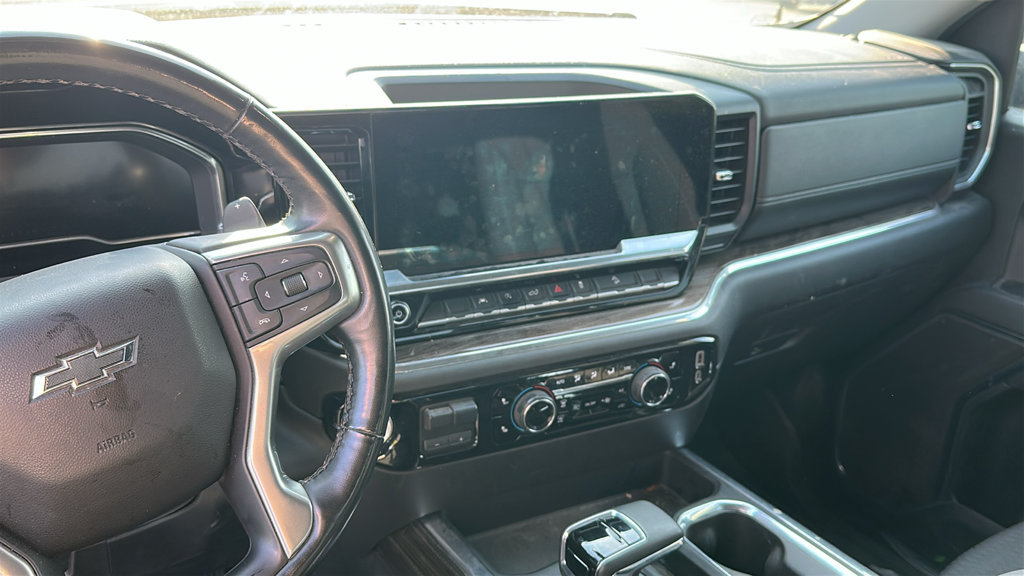 Used 2024 Chevrolet Silverado 1500 RST AWD/4WD image 6