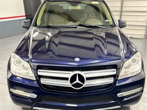 Used 2012 Mercedes-Benz GL 450 4MATIC image 10