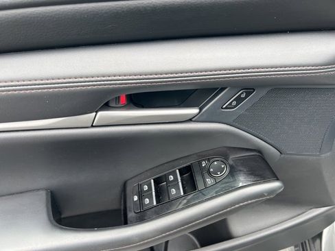 Certified 2025 MAZDA MAZDA3 s image 21