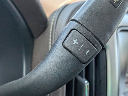 Used 2018 GMC Sierra 1500 SLT image 24