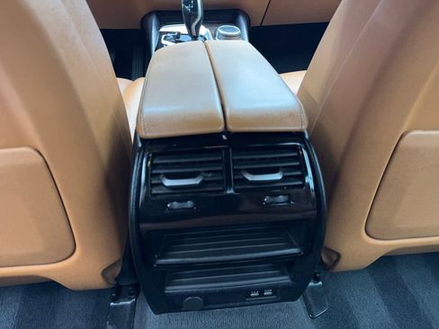 Used 2022 BMW 530i xDrive w/ Convenience Package AWD/4WD image 73
