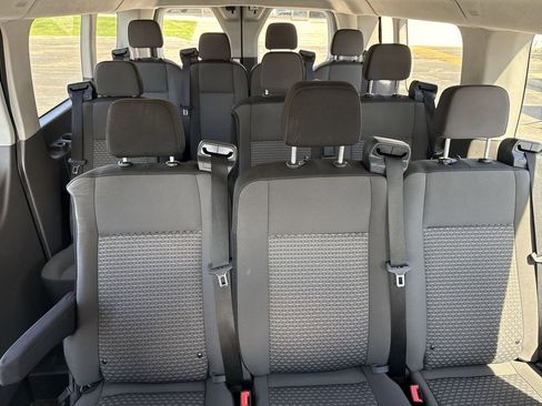 Used 2024 Ford Transit 350 XLT RWD image 12